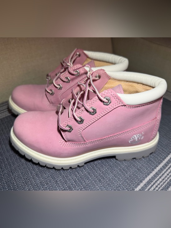Timberland Shoes - Timberland Pink and White Lace-Up Boots